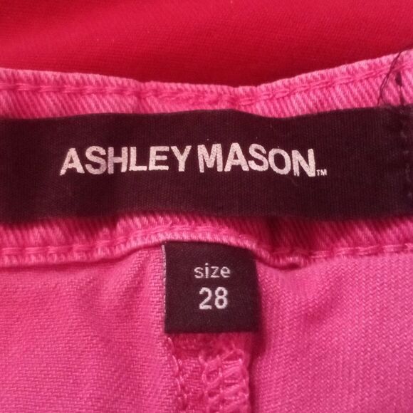 Ashley Mason shorts size 28 ( box CZ ) - Picture 3 of 3